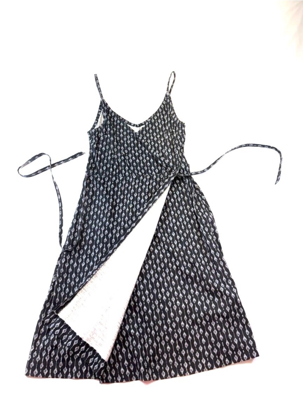 HM Basics Black White Geometric Patterned Cap Sleeve Top Size XS